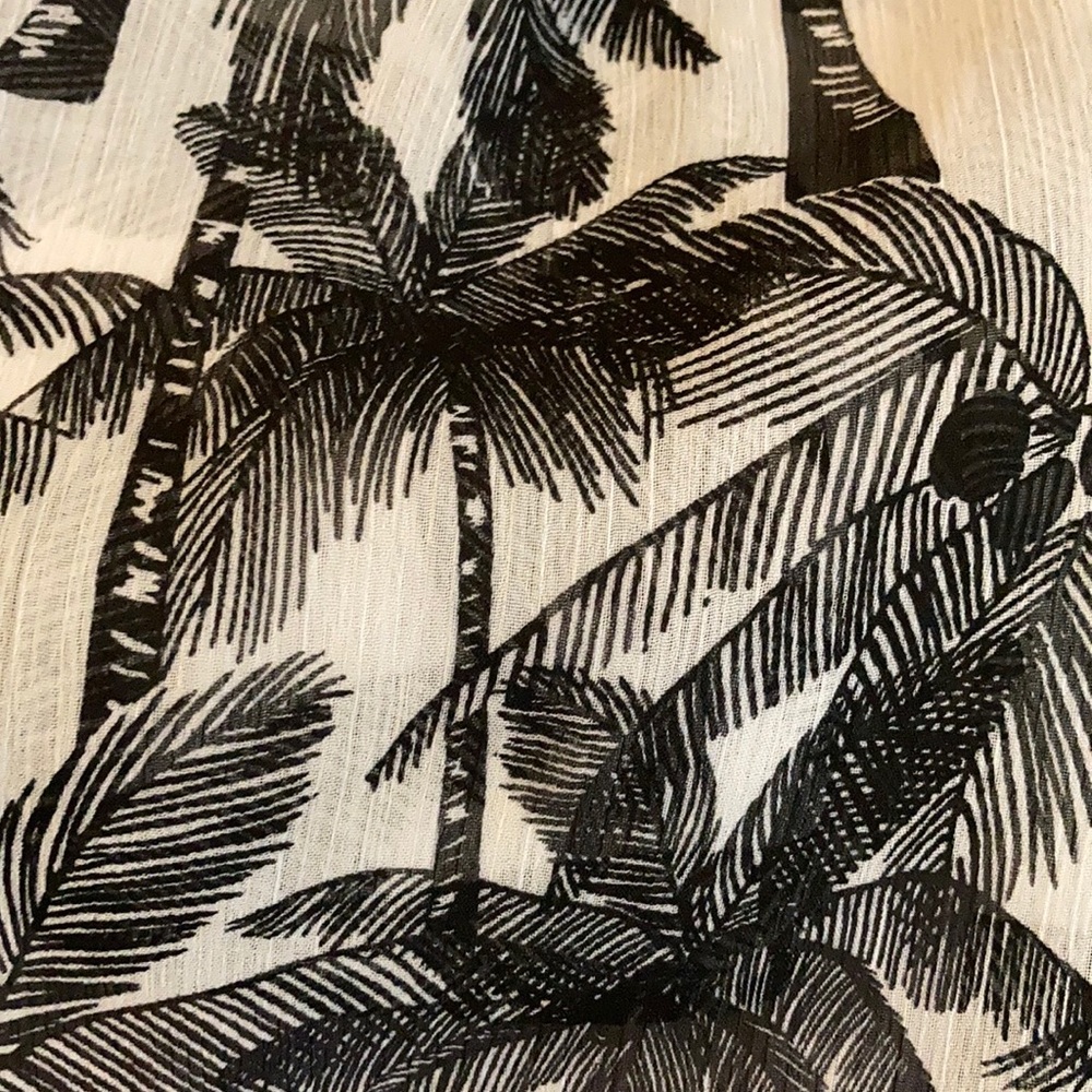 TORRID Palm tree print peplum tank top, sz 1/14-16
